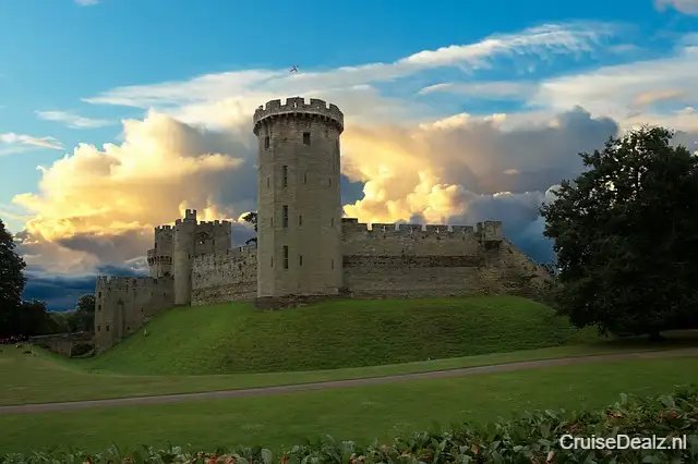 Warwick Castle 2484196 640