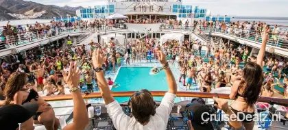 Party cruise